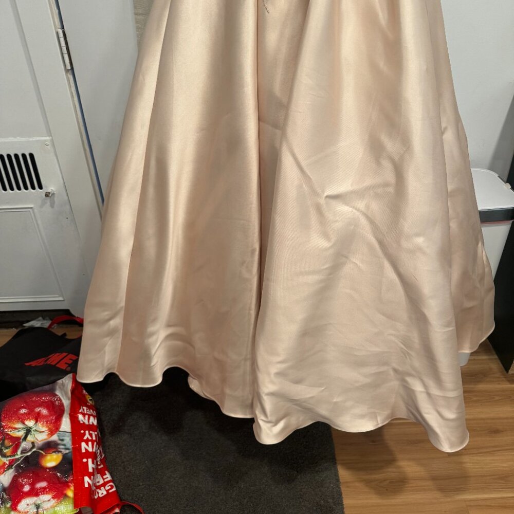 Gold Plunging Beaded Mikado Box Pleated Ballgown Size 10  ( Camille Lavie) - Picture 8 of 12